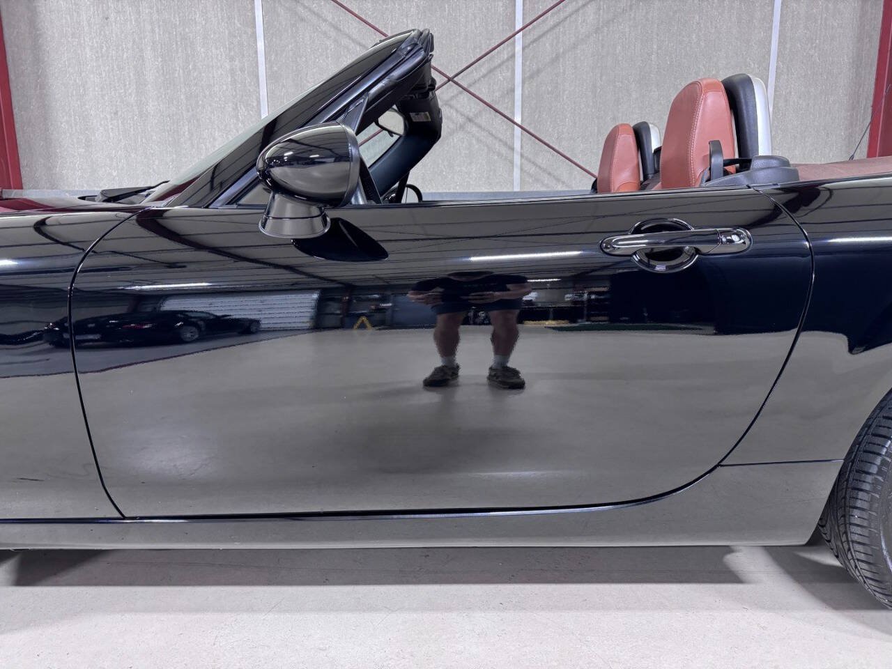Used 2006 MAZDA MX-5 Miata Grand Touring RWD image 11