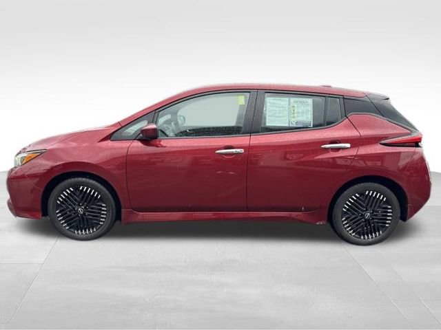 Used 2024 Nissan Leaf SV Plus image 5