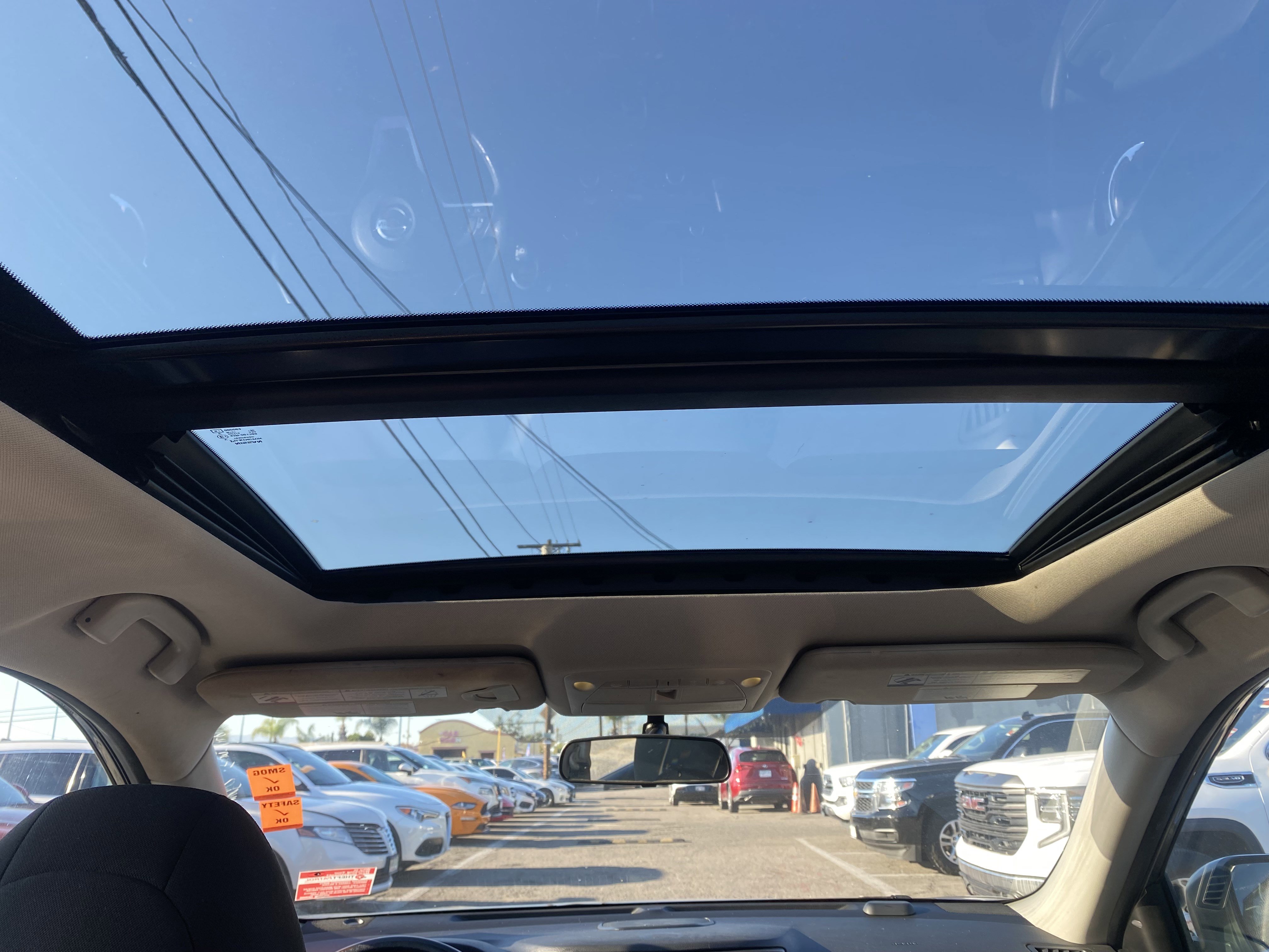 Used 2018 Nissan Rogue SV w/ Premium Package image 22