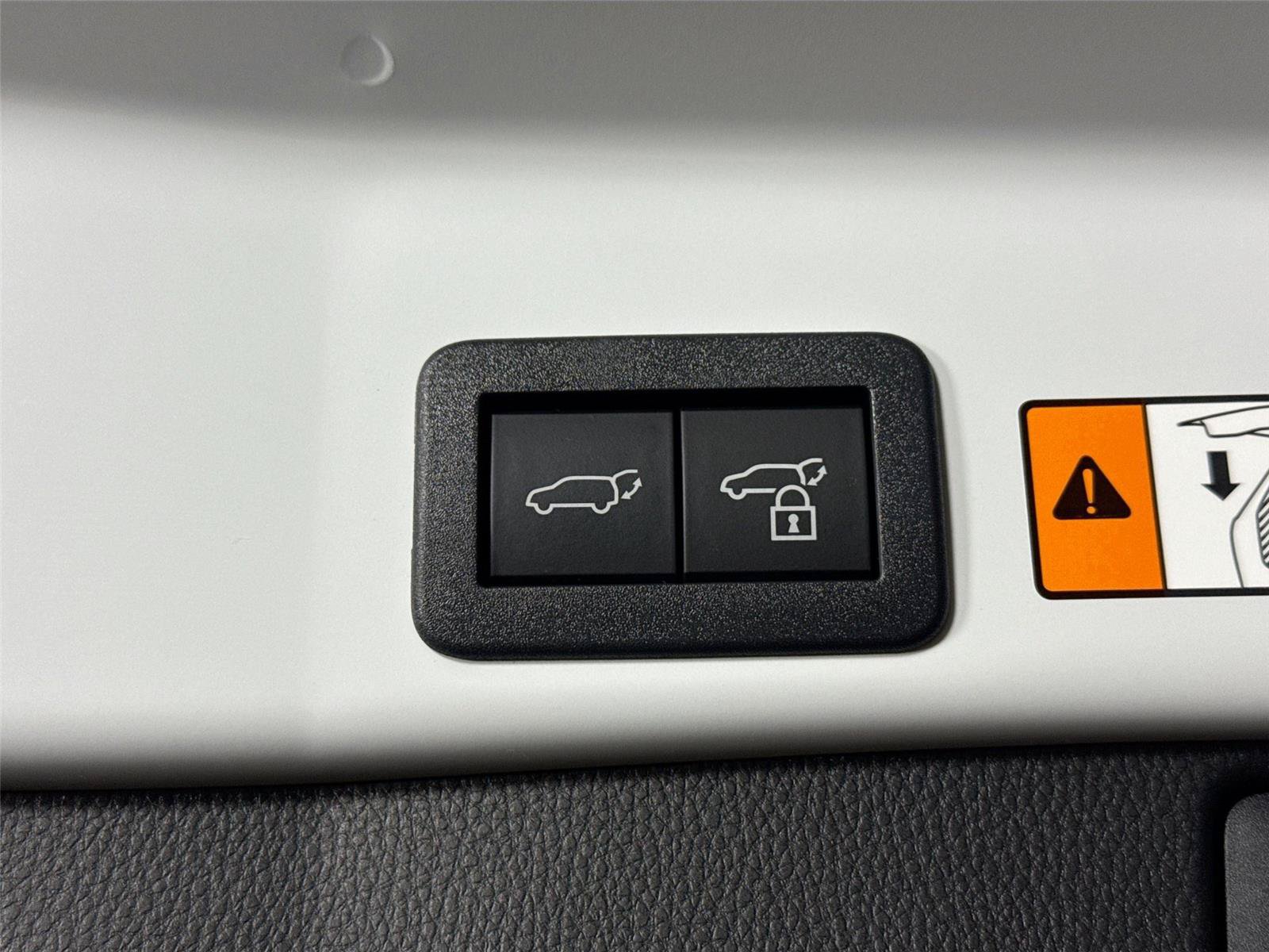 Certified 2026 Toyota RAV4 SE w/ Convenience Package AWD/4WD image 39