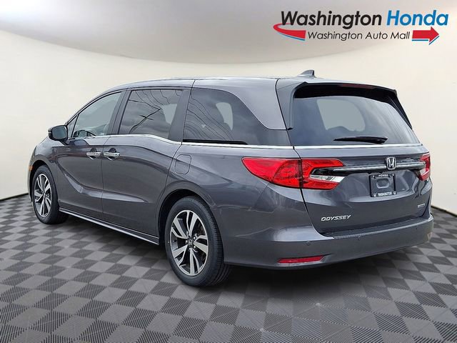 Certified 2024 Honda Odyssey Touring image 4