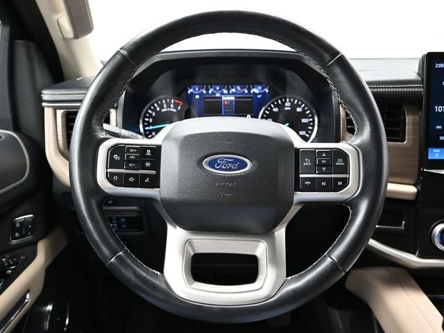 Used 2024 Ford Expedition Limited image 28