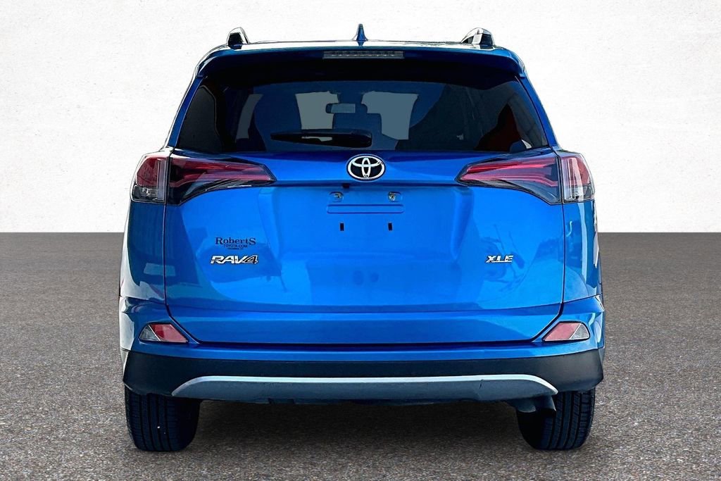 Certified 2018 Toyota RAV4 XLE FWD image 6