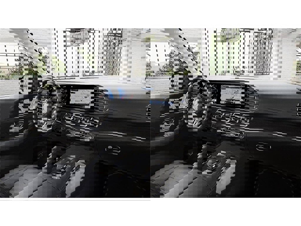 New 2026 Mercedes-Benz GLS 450 4MATIC image 6