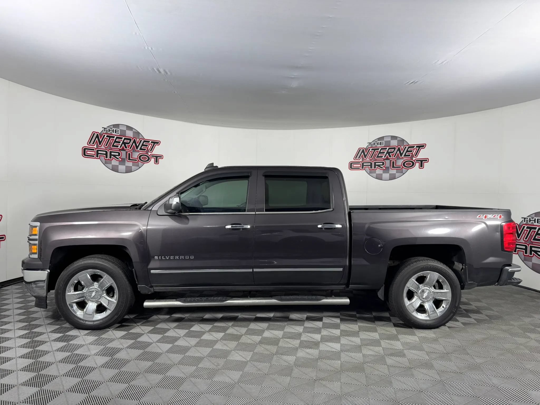Used 2015 Chevrolet Silverado 1500 LTZ w/ LTZ Plus Package AWD/4WD image 4