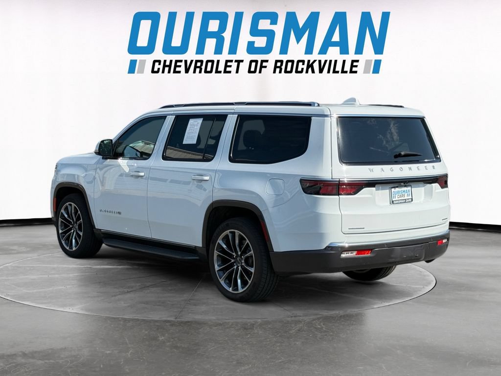 Used 2022 Jeep Wagoneer Series II w/ Premium Group I AWD/4WD image 4