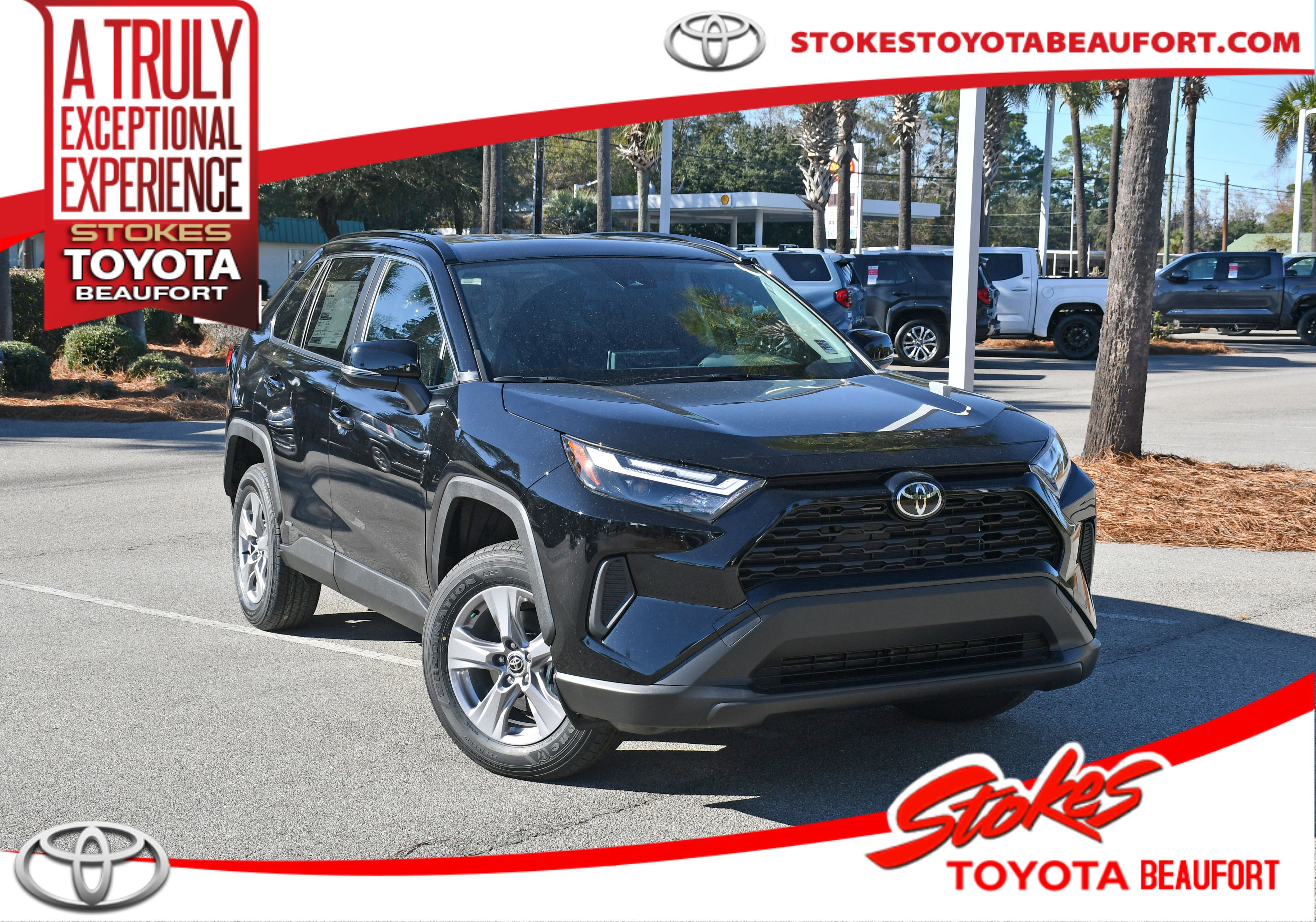 New 2025 Toyota RAV4 XLE image 1