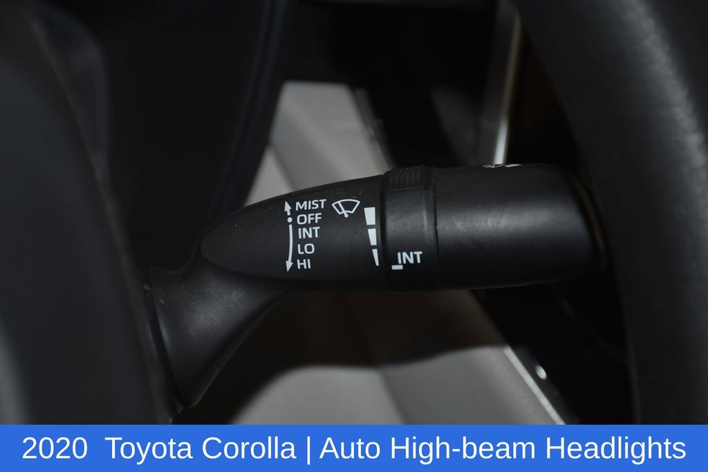 Used 2020 Toyota Corolla LE FWD image 11