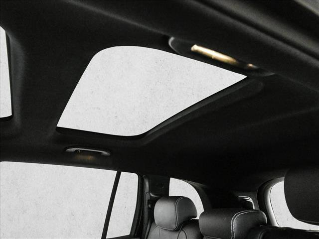 Certified 2022 Mercedes-Benz GLB 250 4MATIC image 21