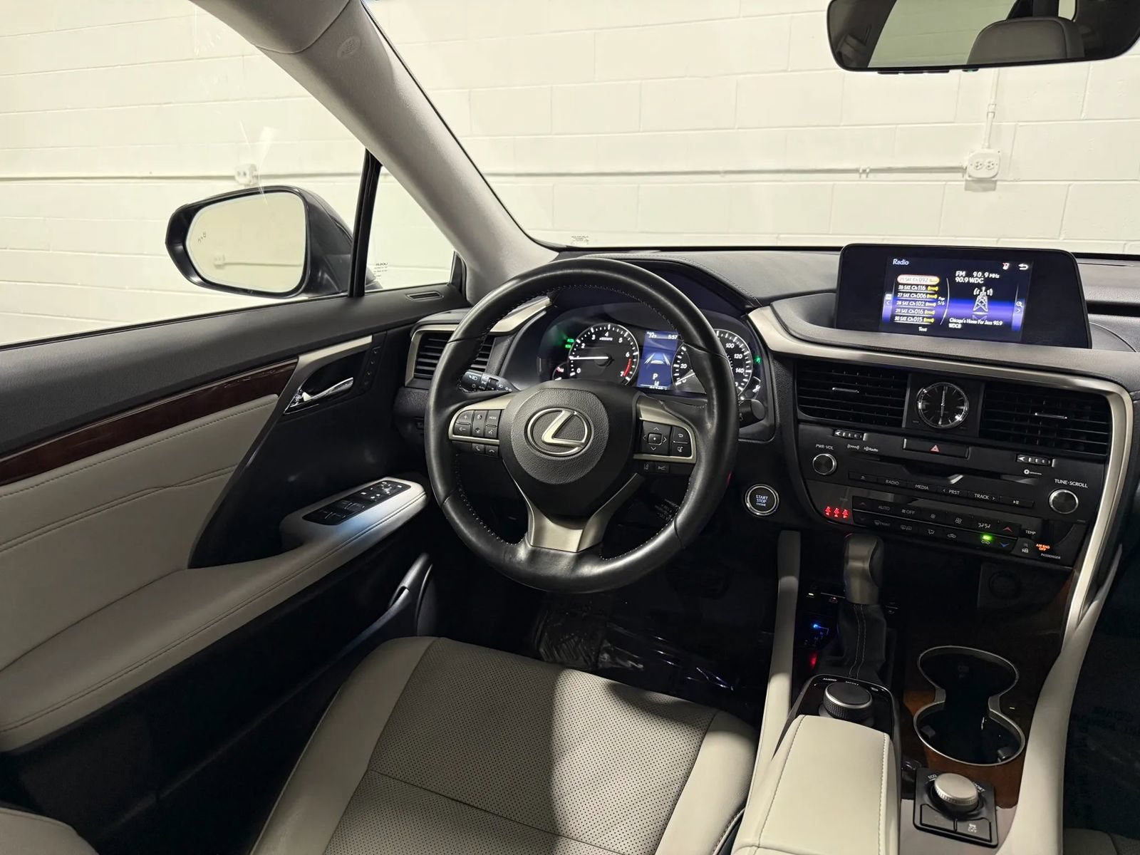 Used 2017 Lexus RX 350 AWD w/ Premium Package image 24