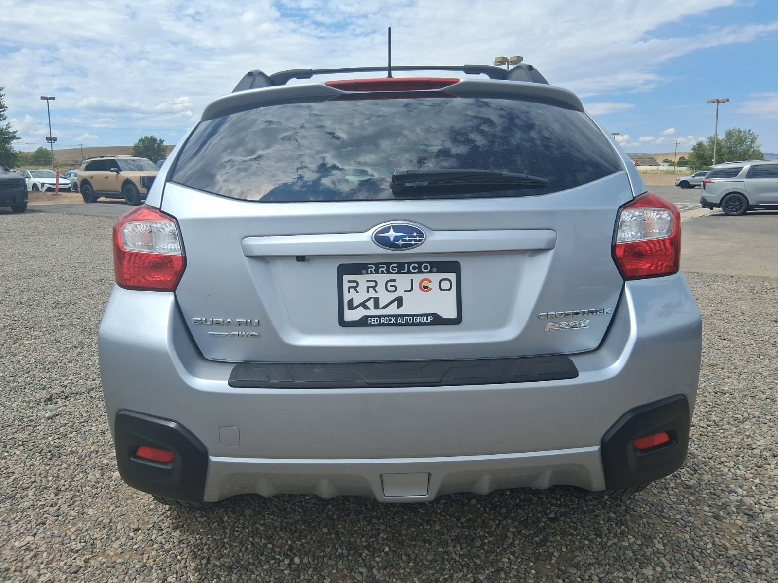 Used 2017 Subaru Crosstrek 2.0i Premium AWD/4WD image 11