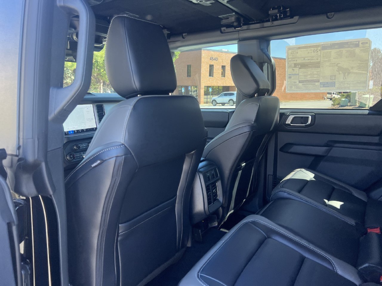 New 2026 Ford Bronco Outer Banks AWD/4WD image 16
