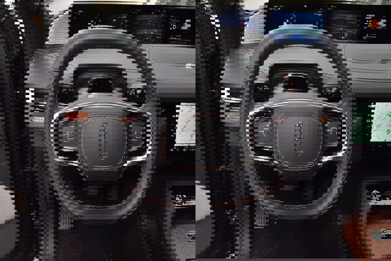 New 2026 Lincoln Navigator Black Label image 25