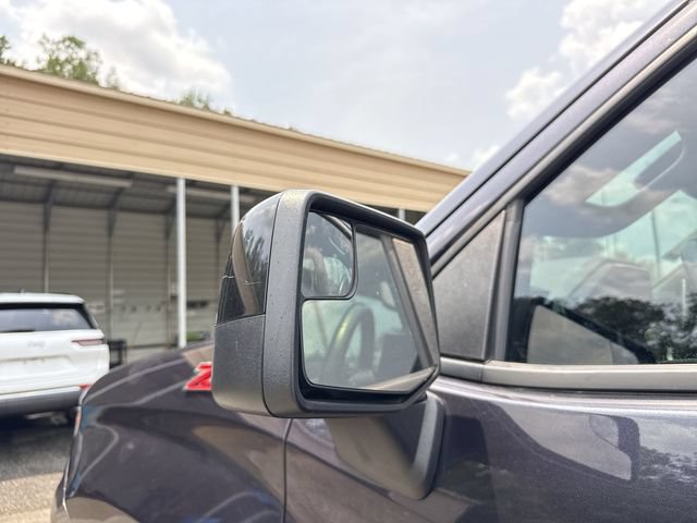 Used 2022 Chevrolet Silverado 1500 LT Trail Boss w/ LPO, Dark Essentials Package AWD/4WD image 10