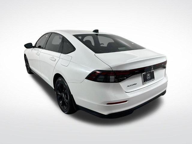 Used 2025 Honda Accord SE image 33