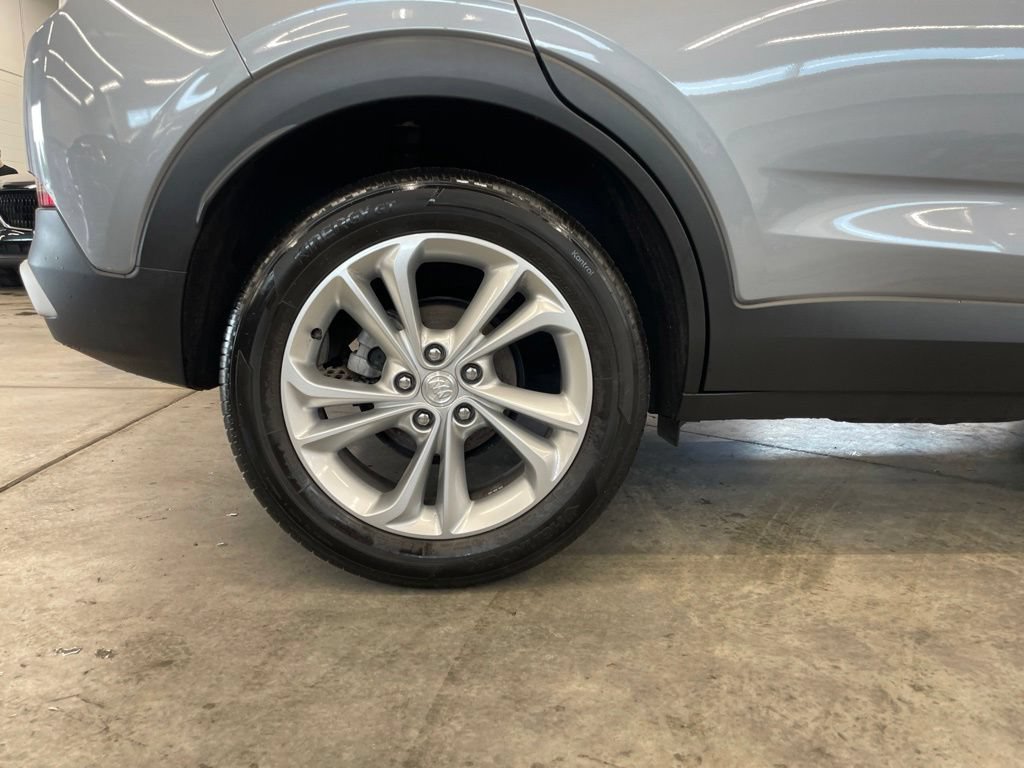 Used 2023 Buick Encore GX Preferred w/ Cold Weather Comfort Package AWD/4WD image 30