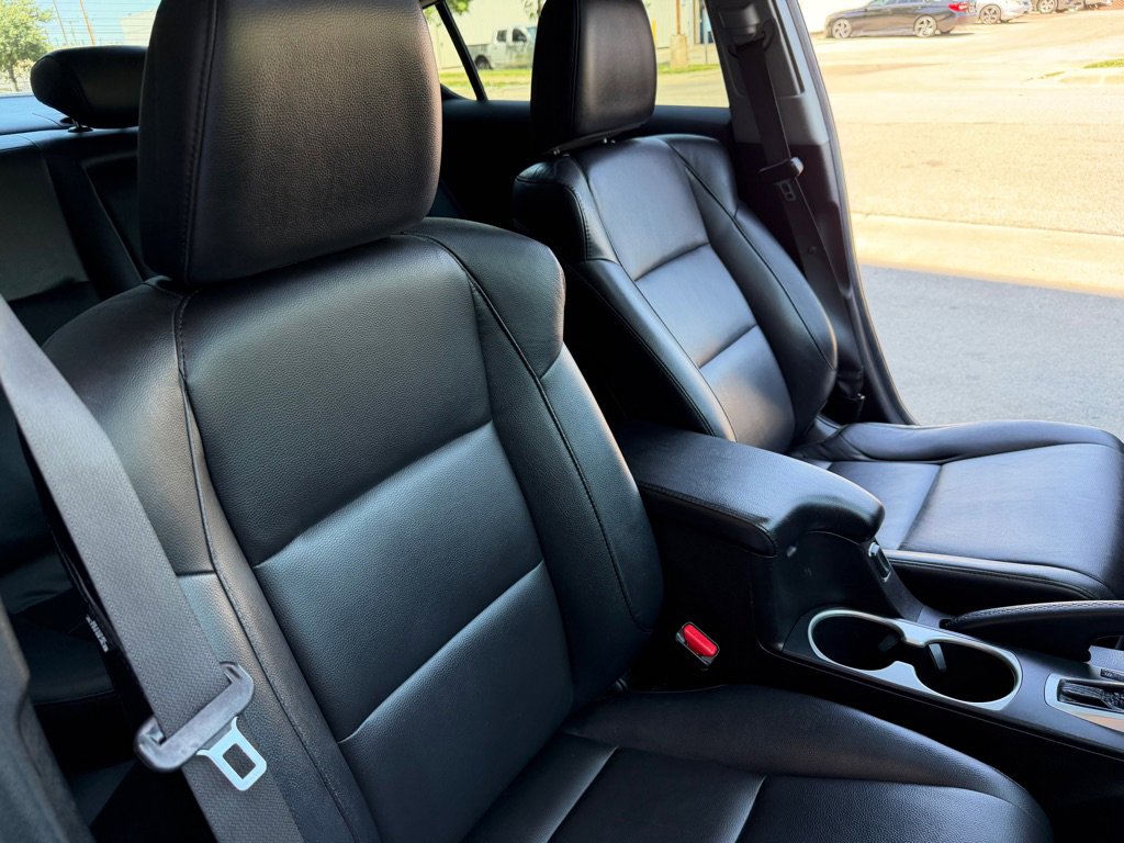 Used 2017 Acura ILX FWD image 25