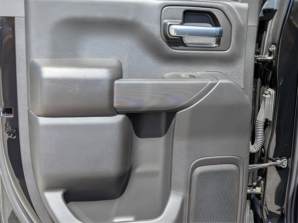 New 2025 GMC Sierra 2500 Pro image 13