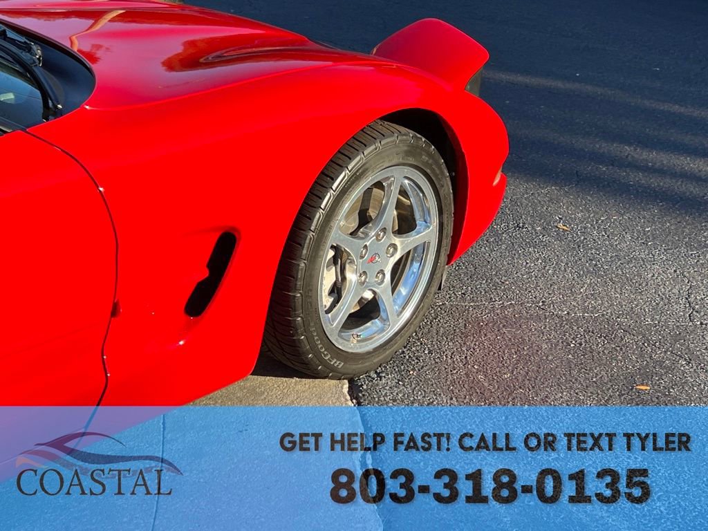 Used 2004 Chevrolet Corvette Coupe w/ Preferred Equipment Group image 23