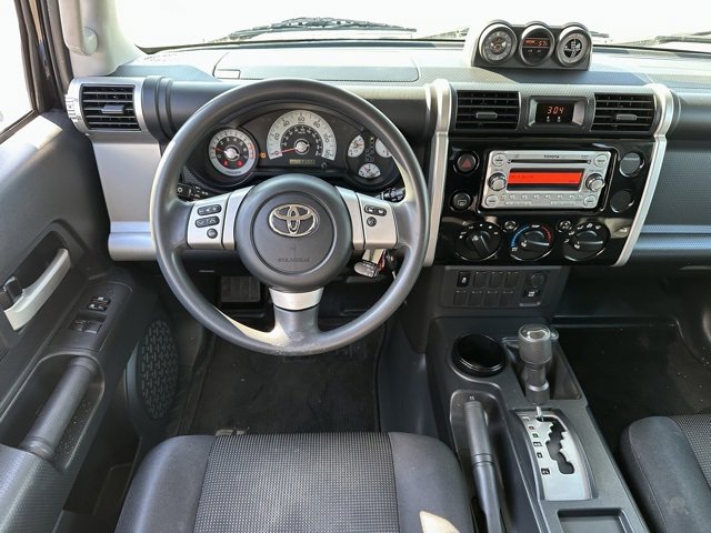 Used 2014 Toyota FJ Cruiser 4WD w/ Convenience Package image 15