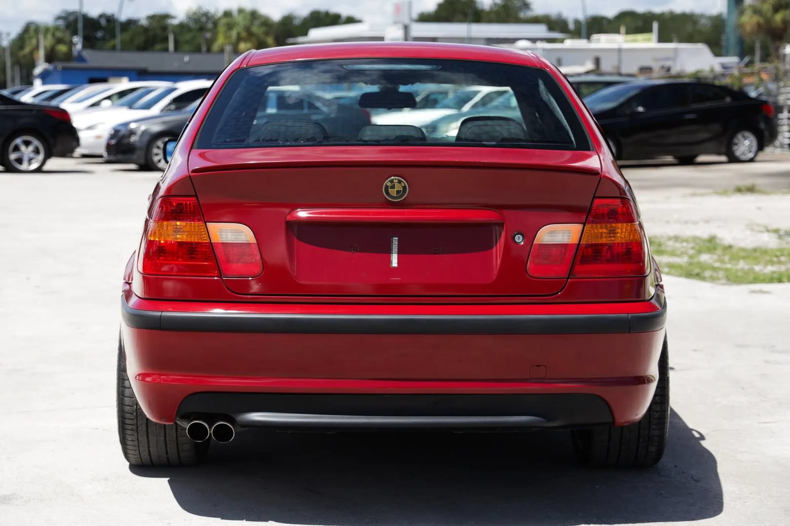 Used 2004 BMW 330i Sedan RWD image 6