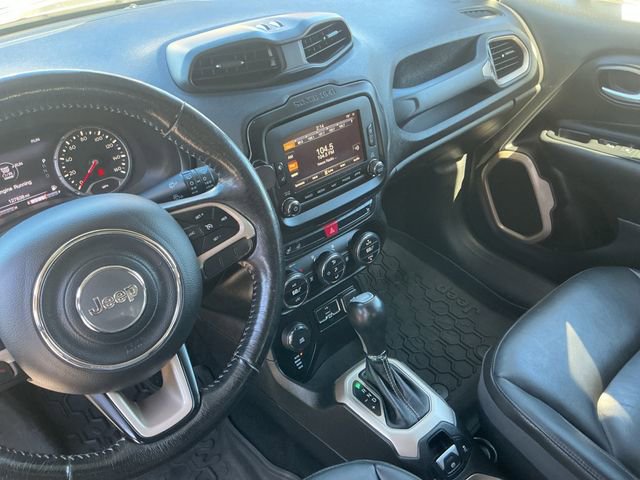 Used 2016 Jeep Renegade Limited AWD/4WD image 26