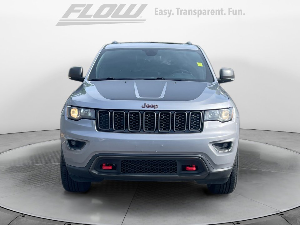 Used 2020 Jeep Grand Cherokee Trailhawk image 2