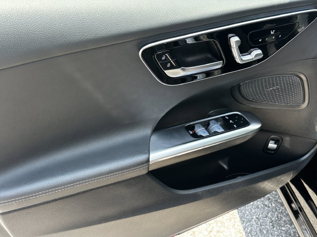 Certified 2025 Mercedes-Benz C 300 4MATIC Sedan image 11