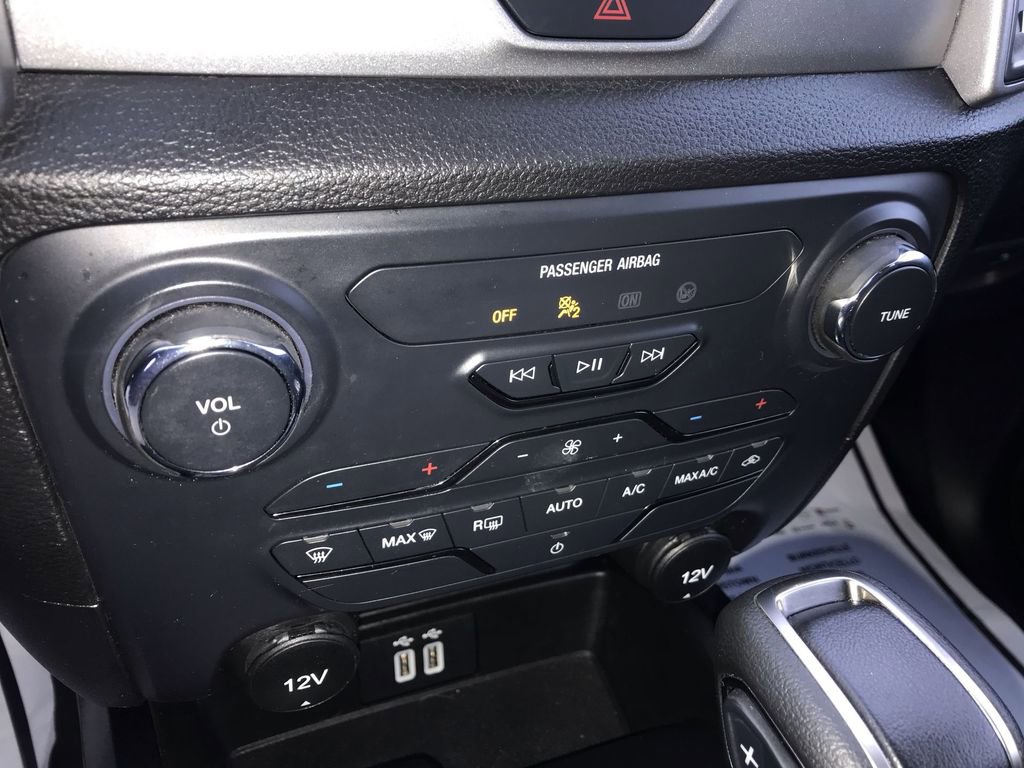 Used 2022 Ford Ranger XLT w/ Equipment Group 301A Mid AWD/4WD image 18