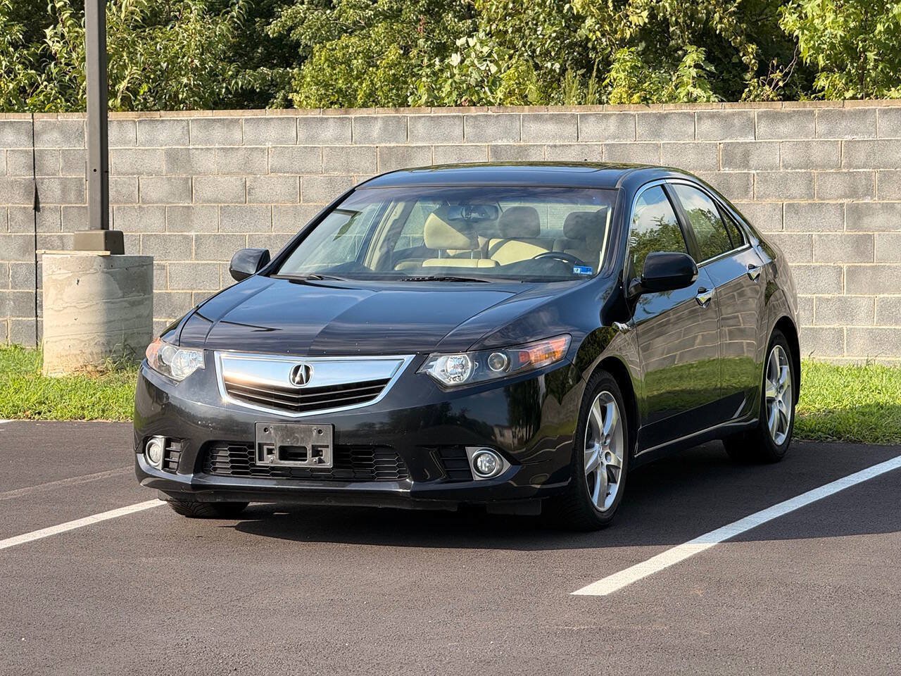Used 2011 Acura TSX Sedan FWD image 3
