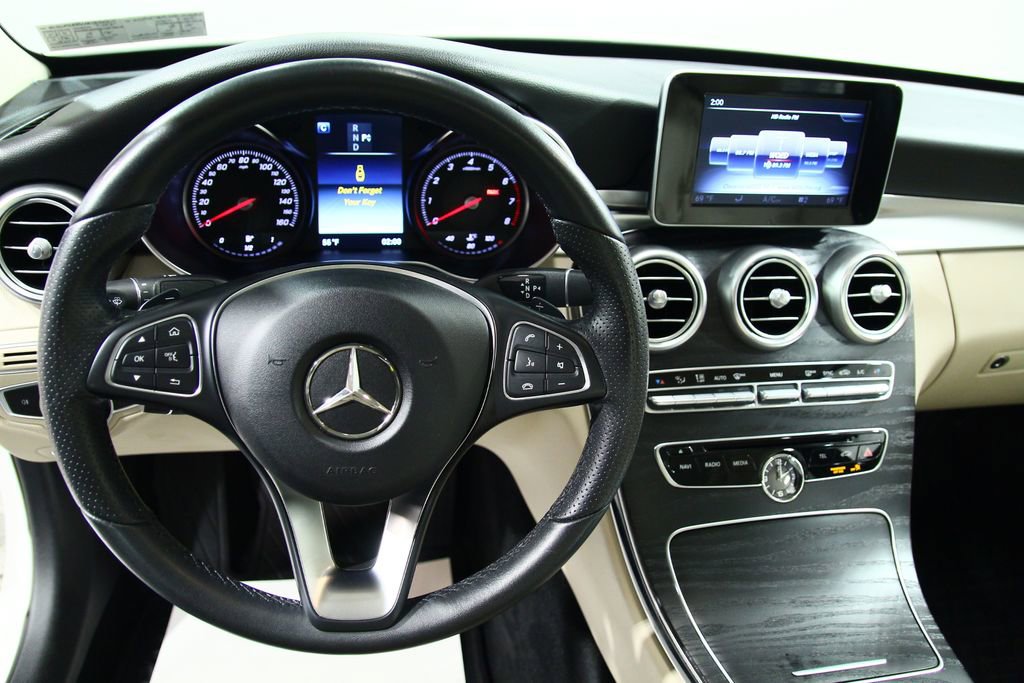 Used 2017 Mercedes-Benz C 300 4MATIC Sedan image 6