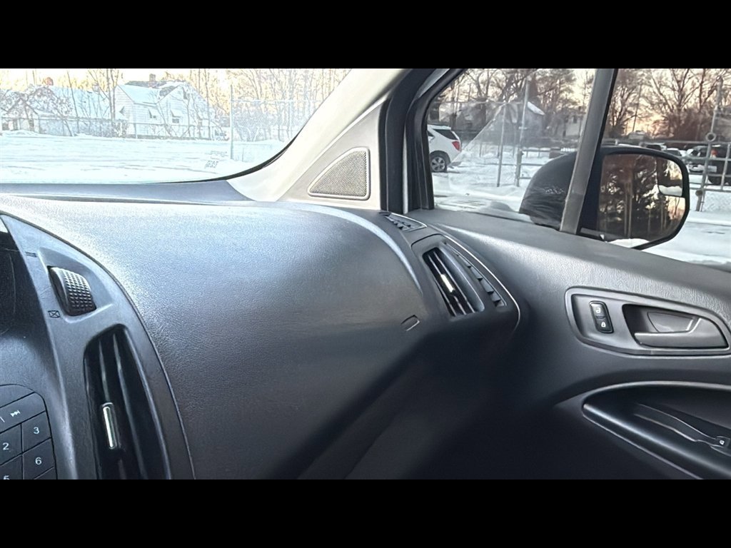 Used 2017 Ford Transit Connect XL image 16
