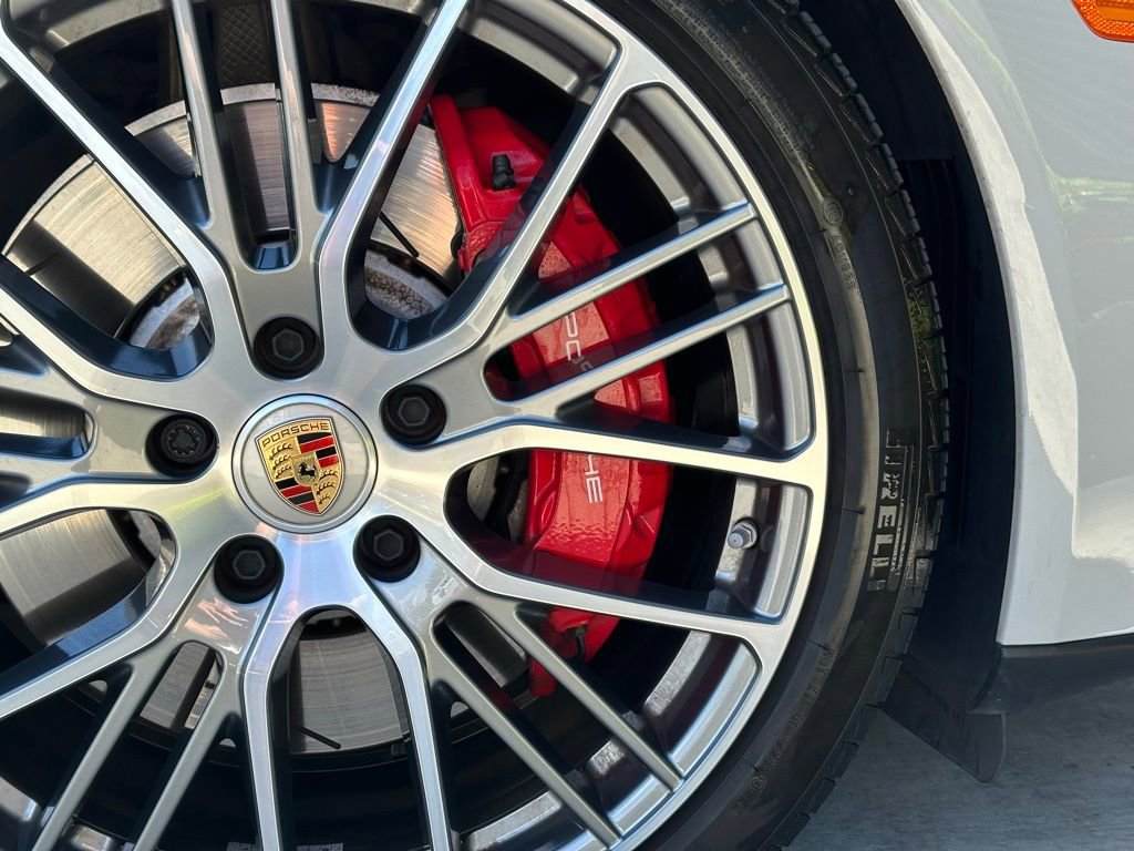 Certified 2023 Porsche Panamera GTS image 16