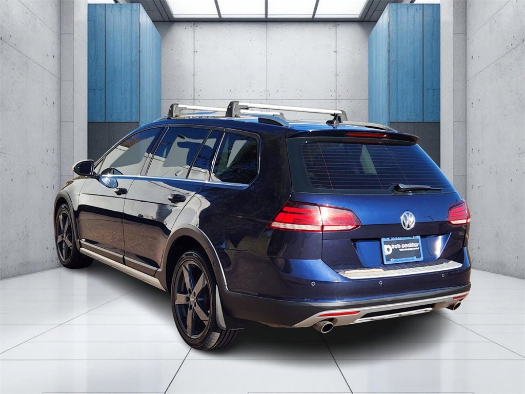 Used 2018 Volkswagen Golf Alltrack SEL image 31