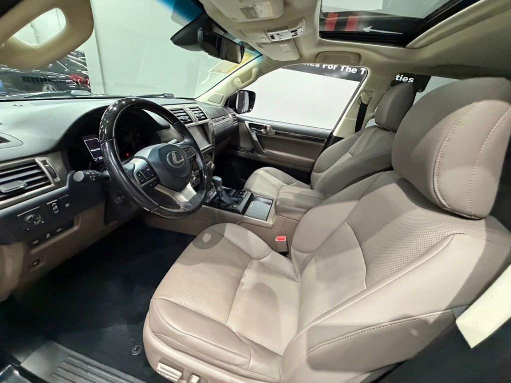 Used 2020 Lexus GX 460 Premium AWD/4WD image 22