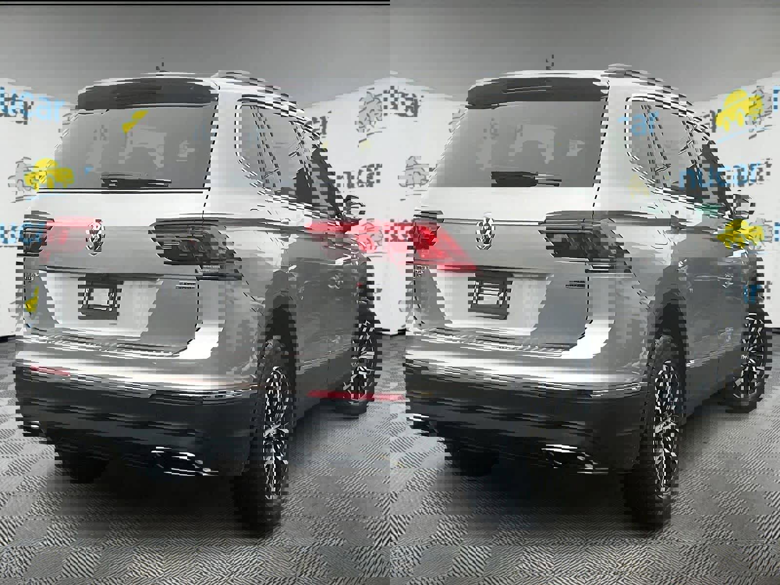 Used 2021 Volkswagen Tiguan SE image 6