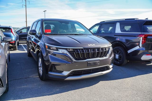 Certified 2024 Kia Carnival LX image 2