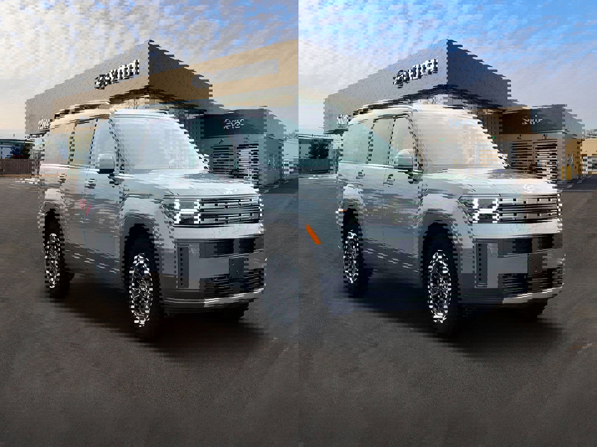 Used 2025 Hyundai Santa Fe SEL image 11