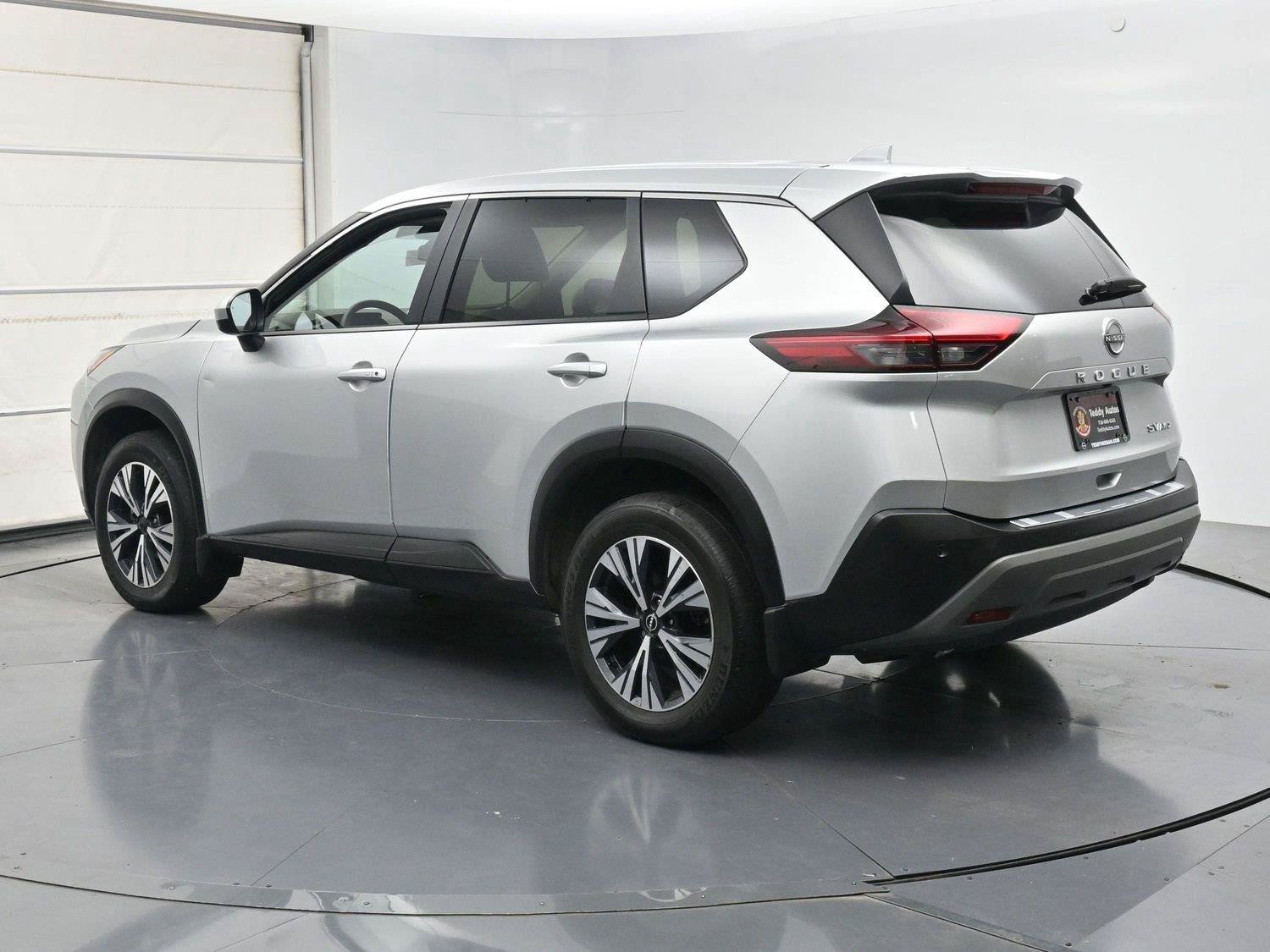 Used 2023 Nissan Rogue SV AWD/4WD image 24