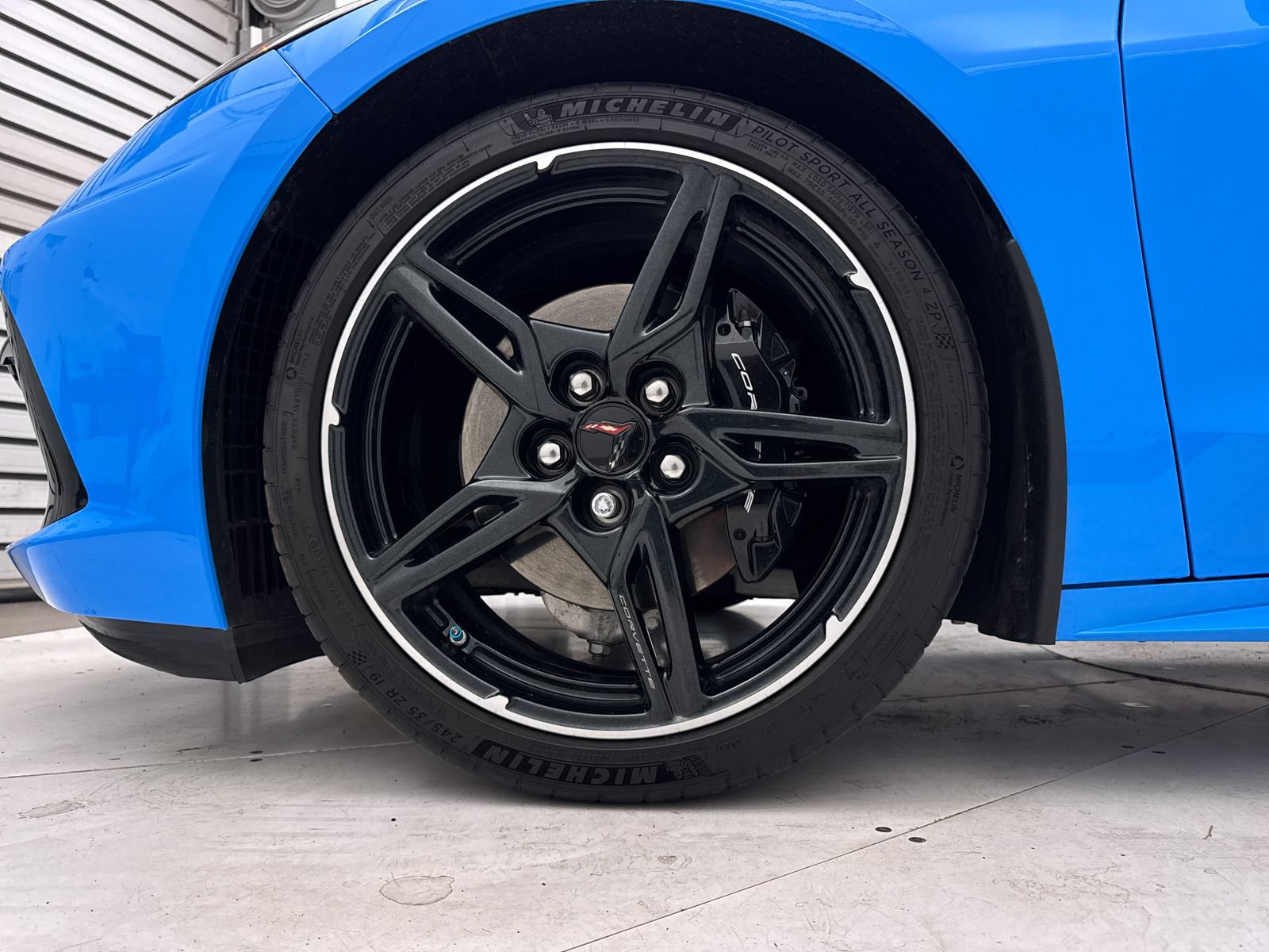 Used 2021 Chevrolet Corvette Stingray Preferred Cpe w/ Engine Appearance Package RWD image 14