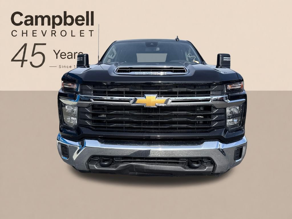 Used 2024 Chevrolet Silverado 2500 LT AWD/4WD image 9