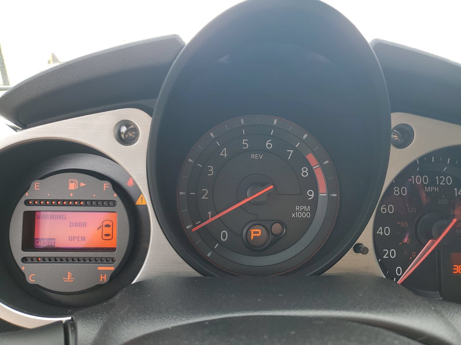 Used 2019 Nissan 370Z Touring Sport RWD image 20