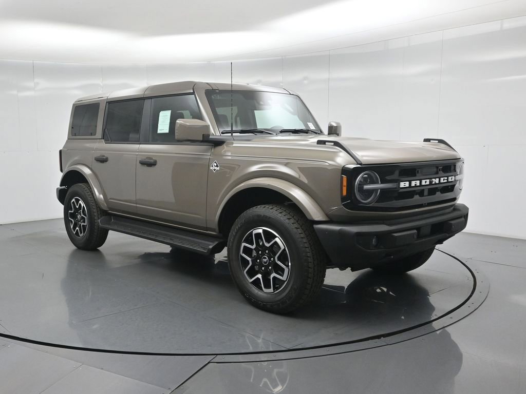 New 2026 Ford Bronco Outer Banks image 43