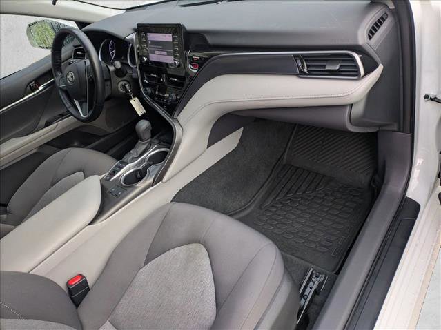 Used 2022 Toyota Camry LE w/ Cold Weather Package image 21