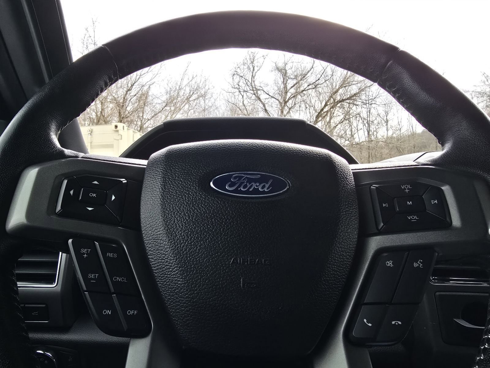 Used 2021 Ford Expedition XLT w/ Equipment Group 202A image 25