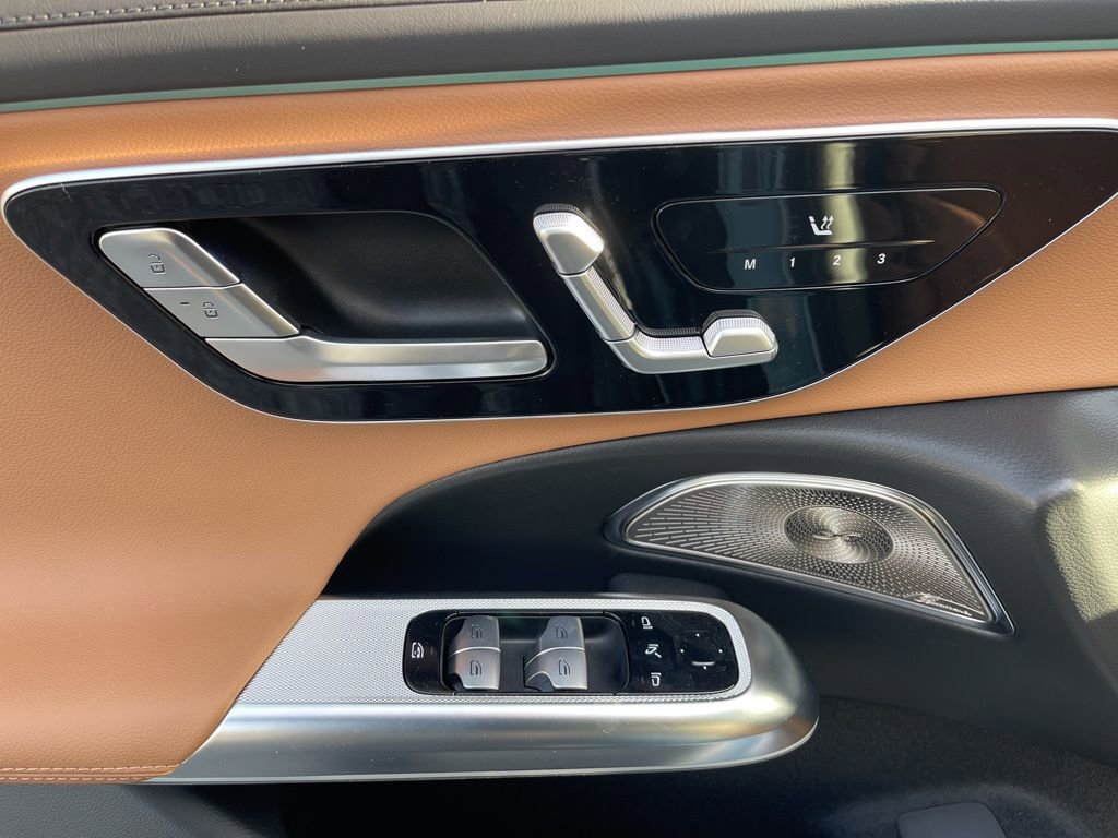 New 2026 Mercedes-Benz E 350 4MATIC Sedan image 20