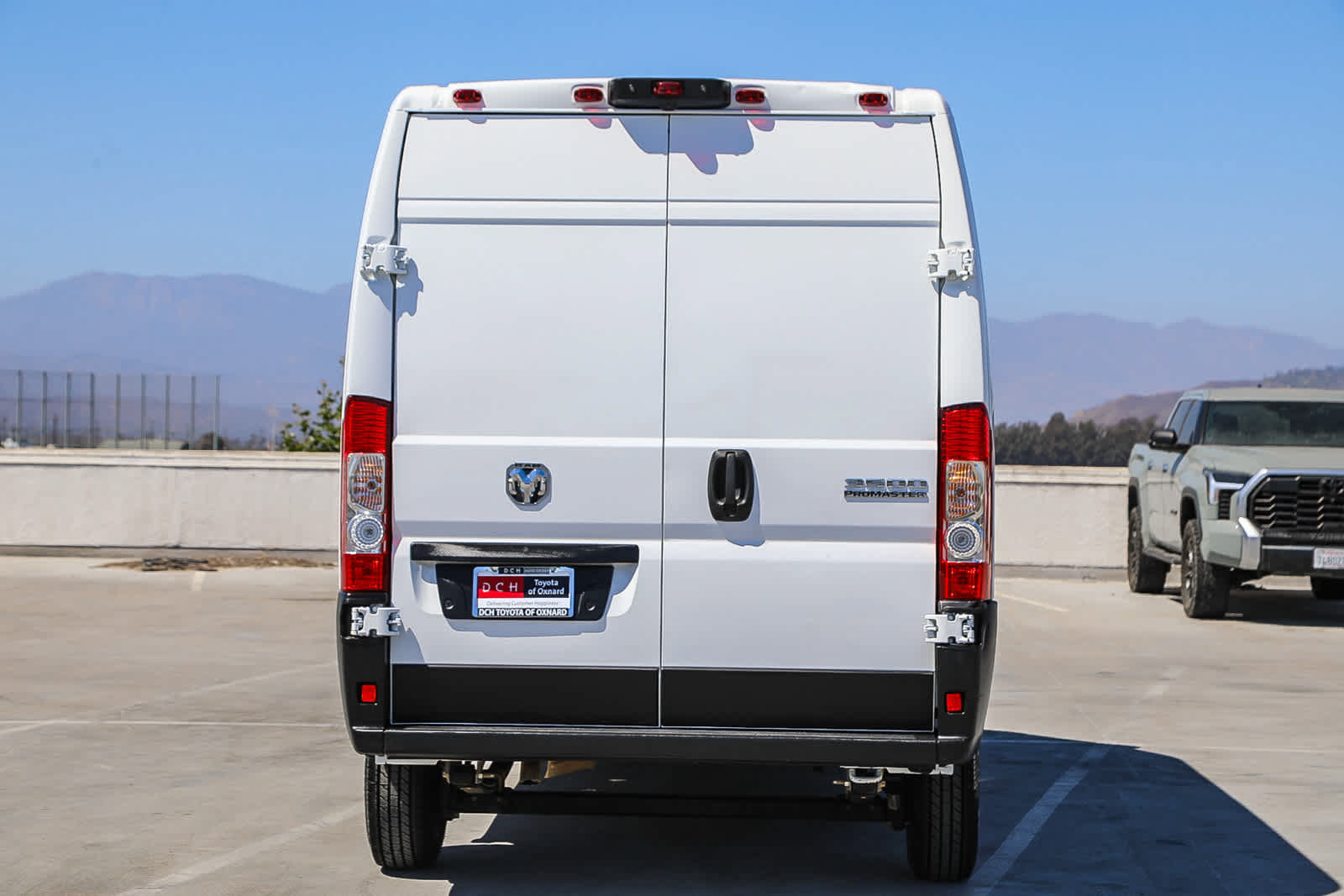 Used 2023 RAM ProMaster 3500 FWD image 6