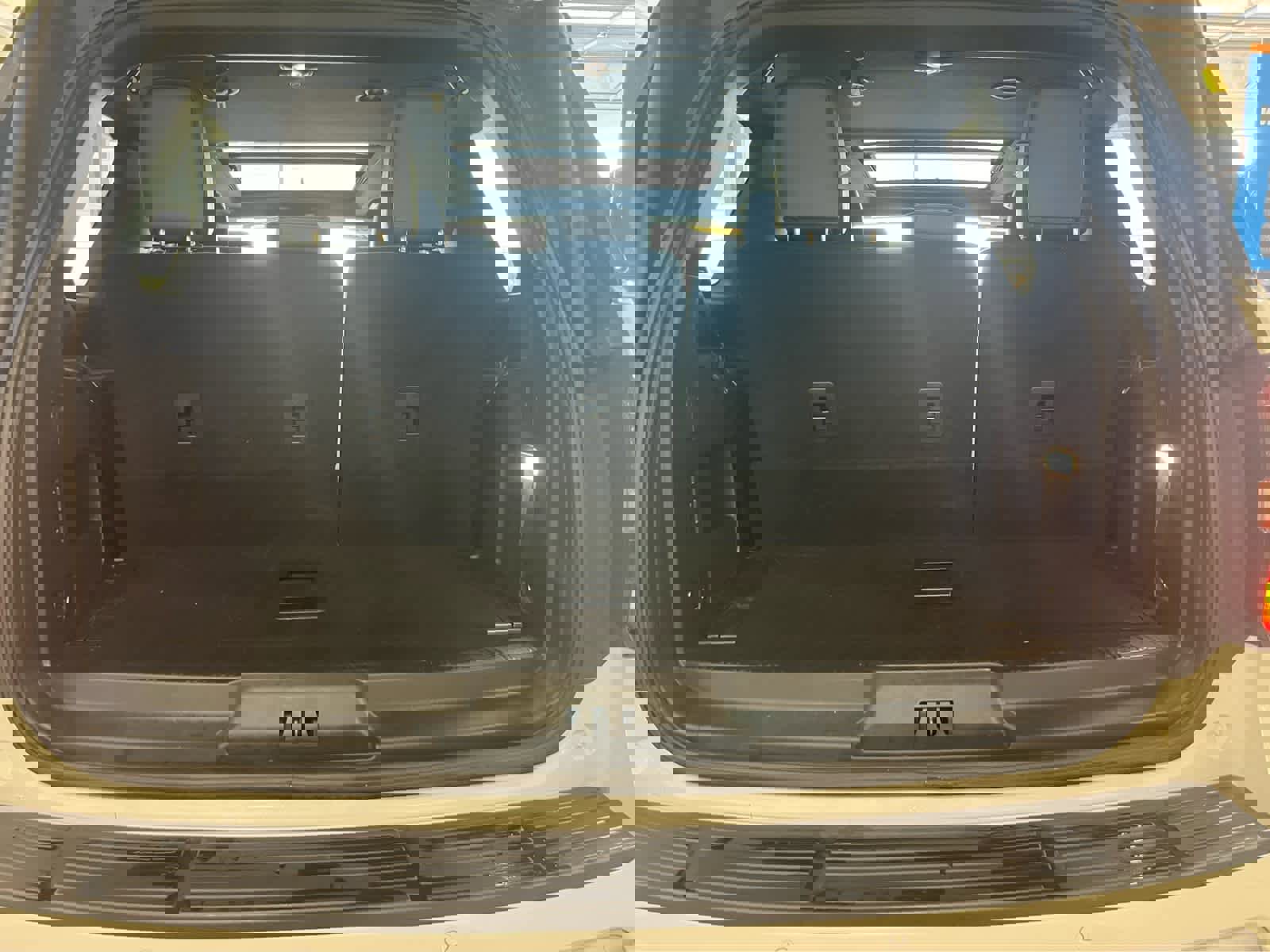 Used 2023 Ford Expedition Platinum image 31