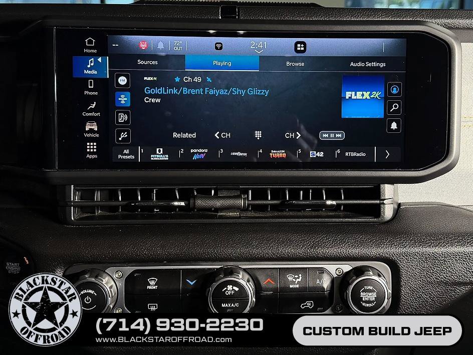 Used 2025 Jeep Gladiator Sport AWD/4WD image 21