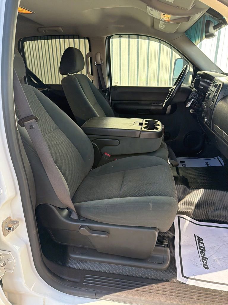 Used 2008 GMC Sierra 3500 SLE image 40